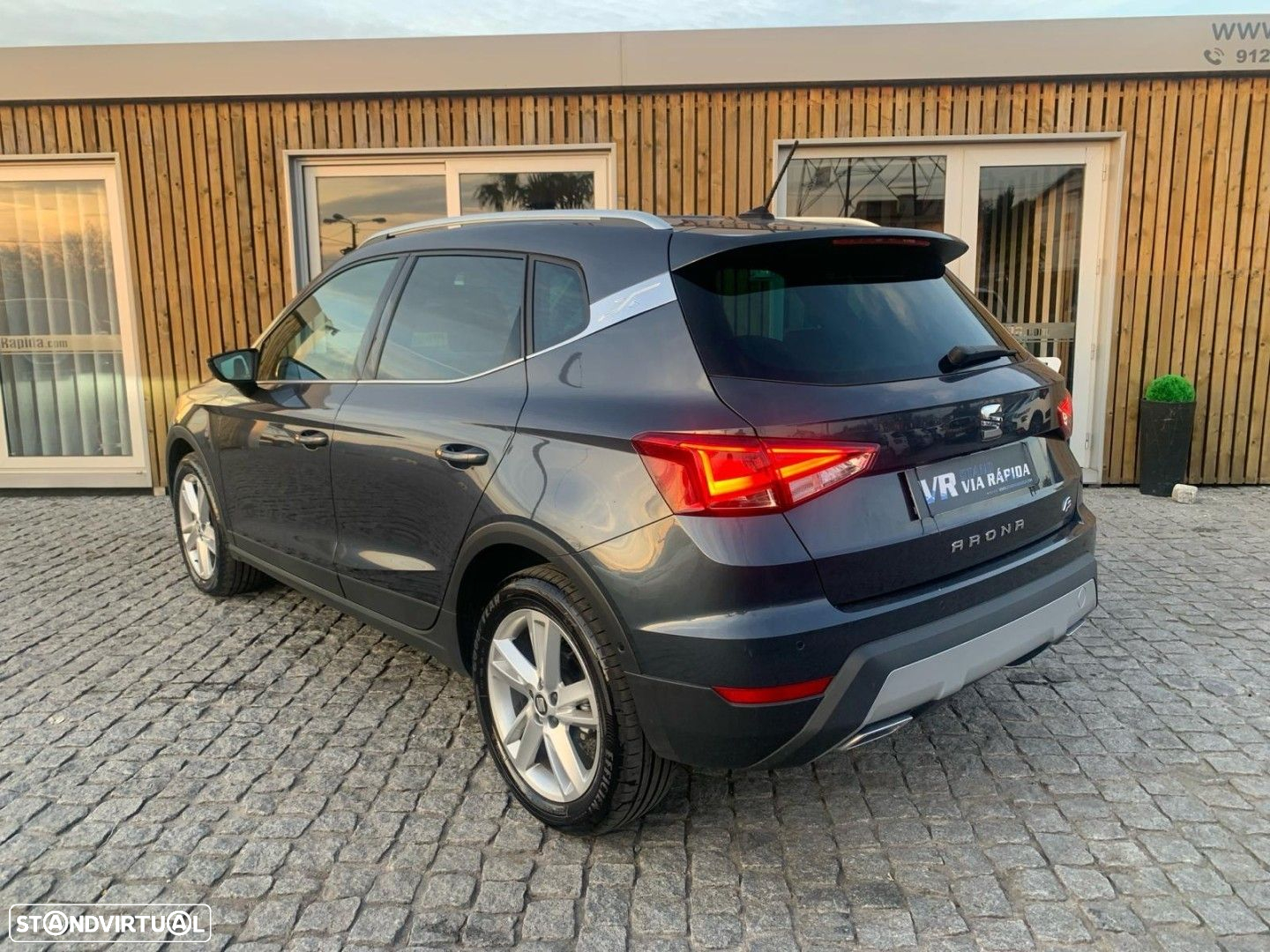 SEAT Arona 1.0 TSI FR - 5