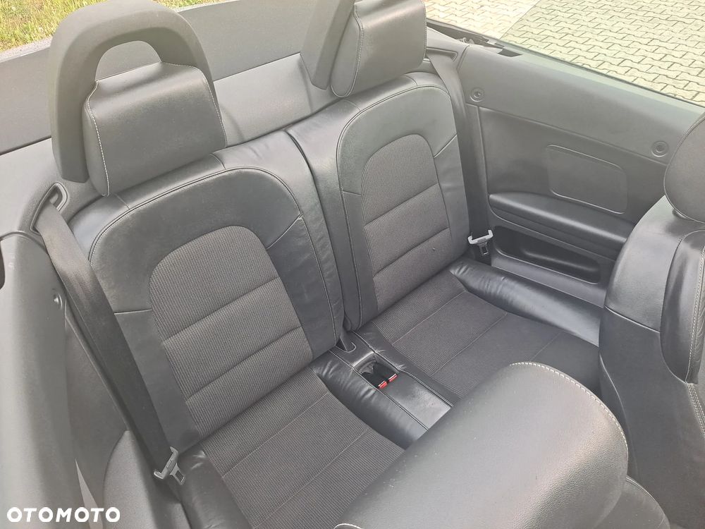 Audi A3 Cabrio 2.0 TDI DPF S tronic S Line Sportpaket - 10