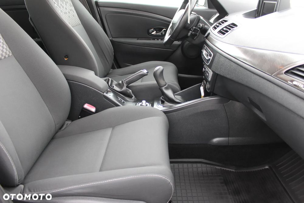 Renault Megane 1.5 dCi Expression - 10