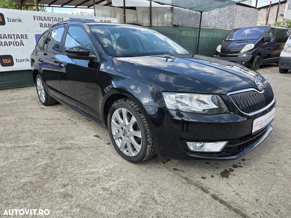 Skoda Octavia 2.0 TDI DSG Ambition - 3