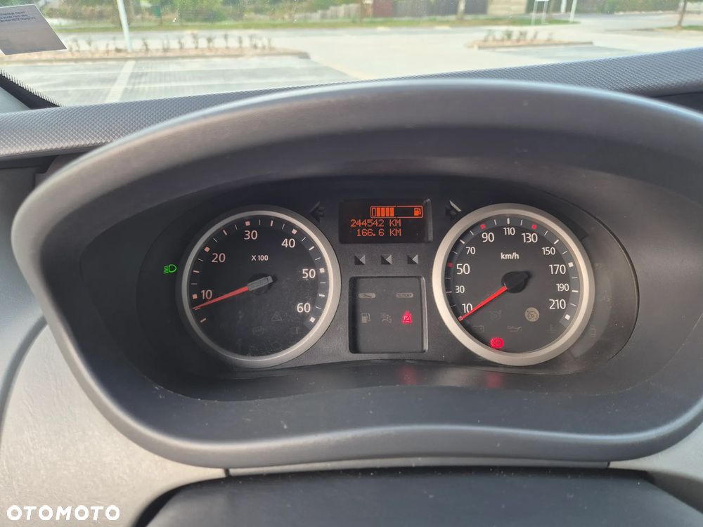 Renault Trafic - 20