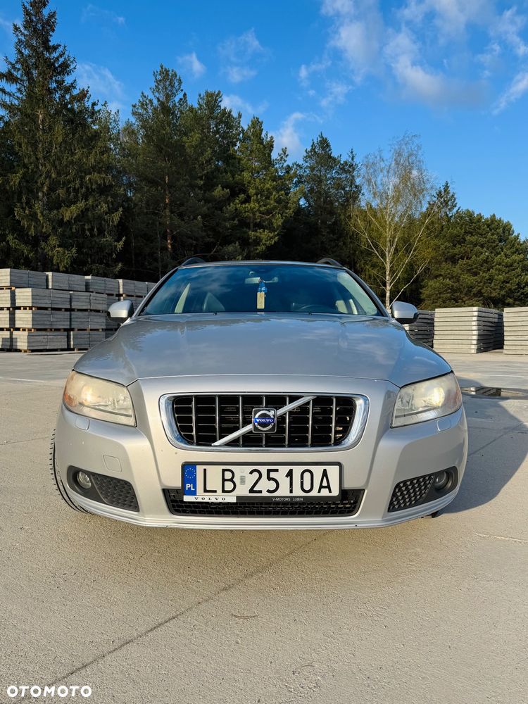 Volvo V70 2.5T Summum - 4