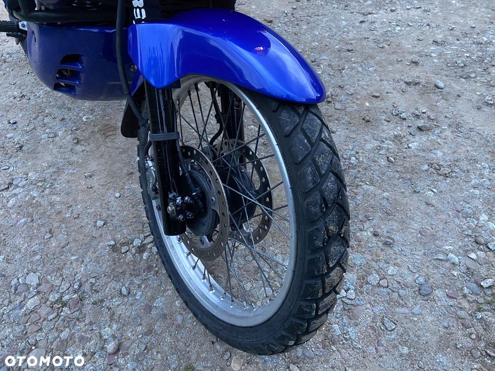 Honda XL - 17
