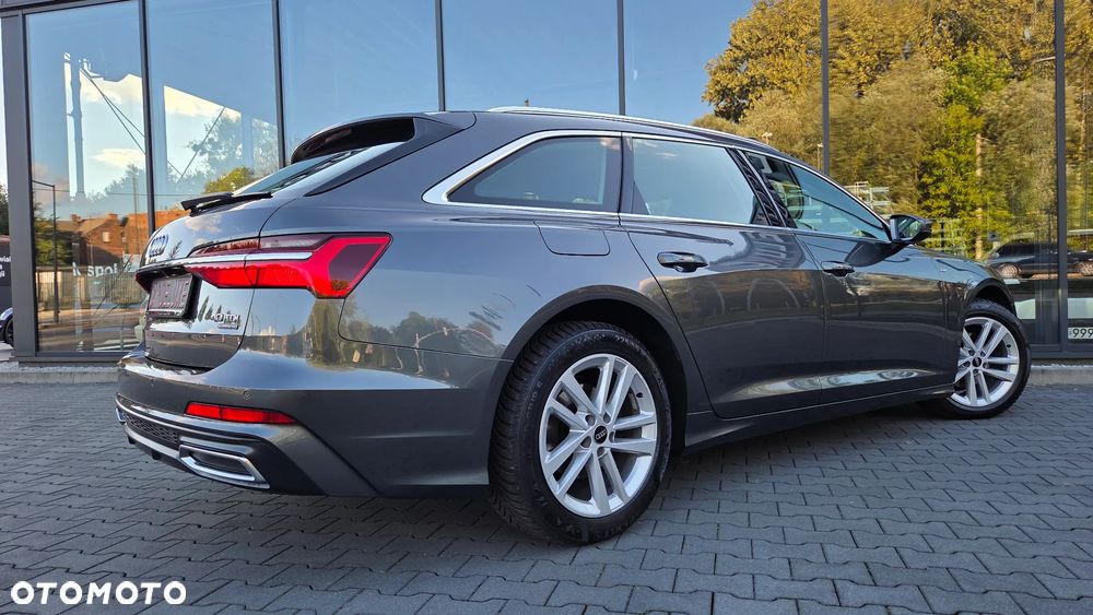 Audi A6 Avant - 32