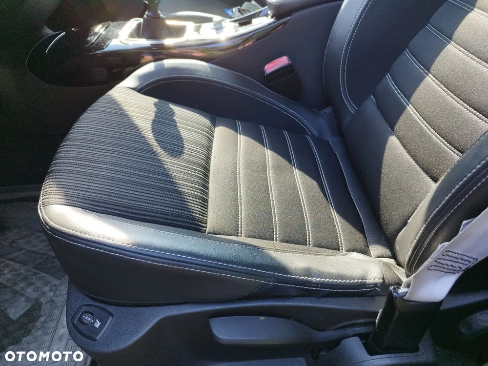 Renault Laguna 2.0 Bose Edition - 24