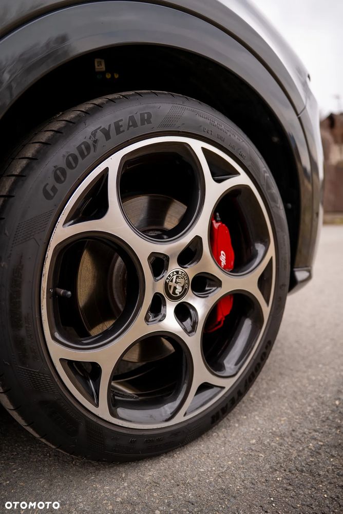 Alfa Romeo Tonale - 8