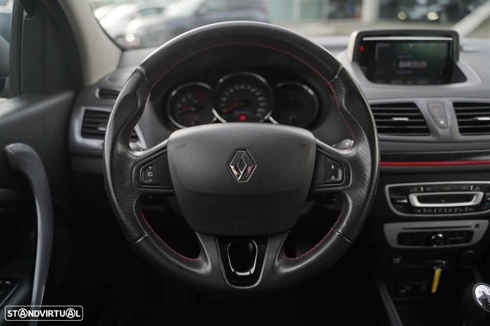 Renault Mégane Sport Tourer 1.5 dCi GT Line SS - 18