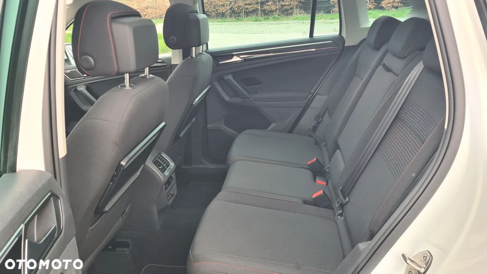 Volkswagen Tiguan 2.0 TSI 4Motion BlueMotion Technology Highline - 12