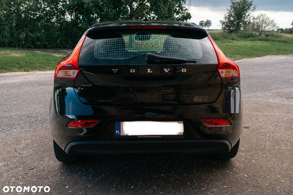 Volvo V40 T2 Geartronic Momentum - 8