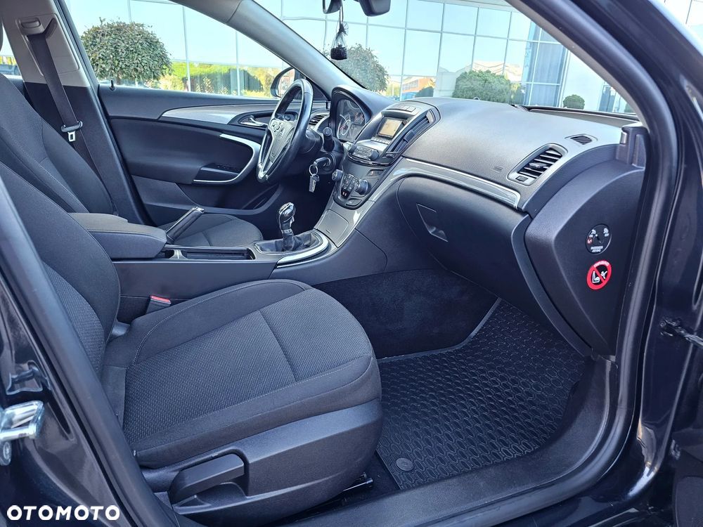 Opel Insignia 2.0 CDTI - 8