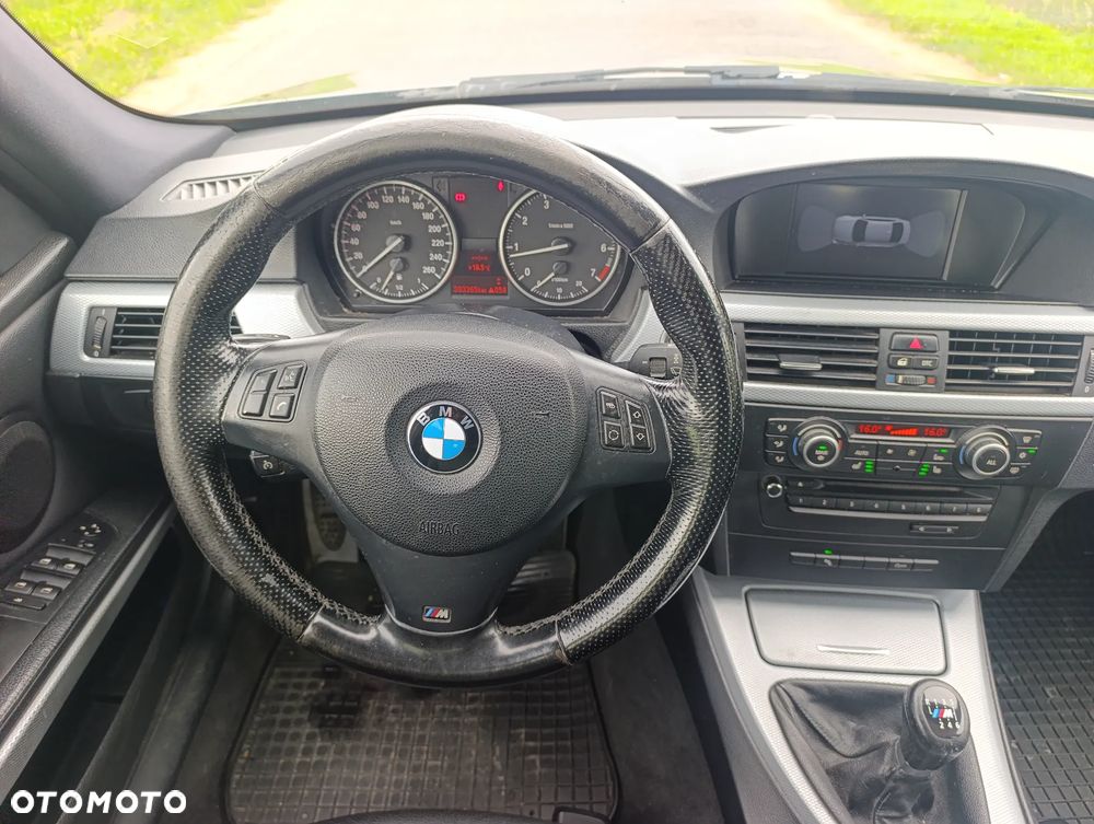 BMW Seria 3 - 16