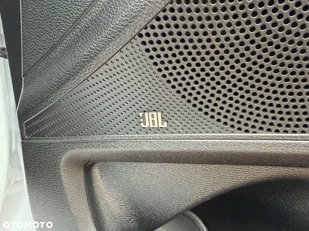 Kia Ceed 1.5 T-GDI DCT7 OPF GT Line - 17