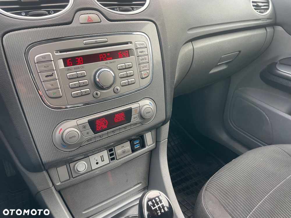 Ford Focus - 16