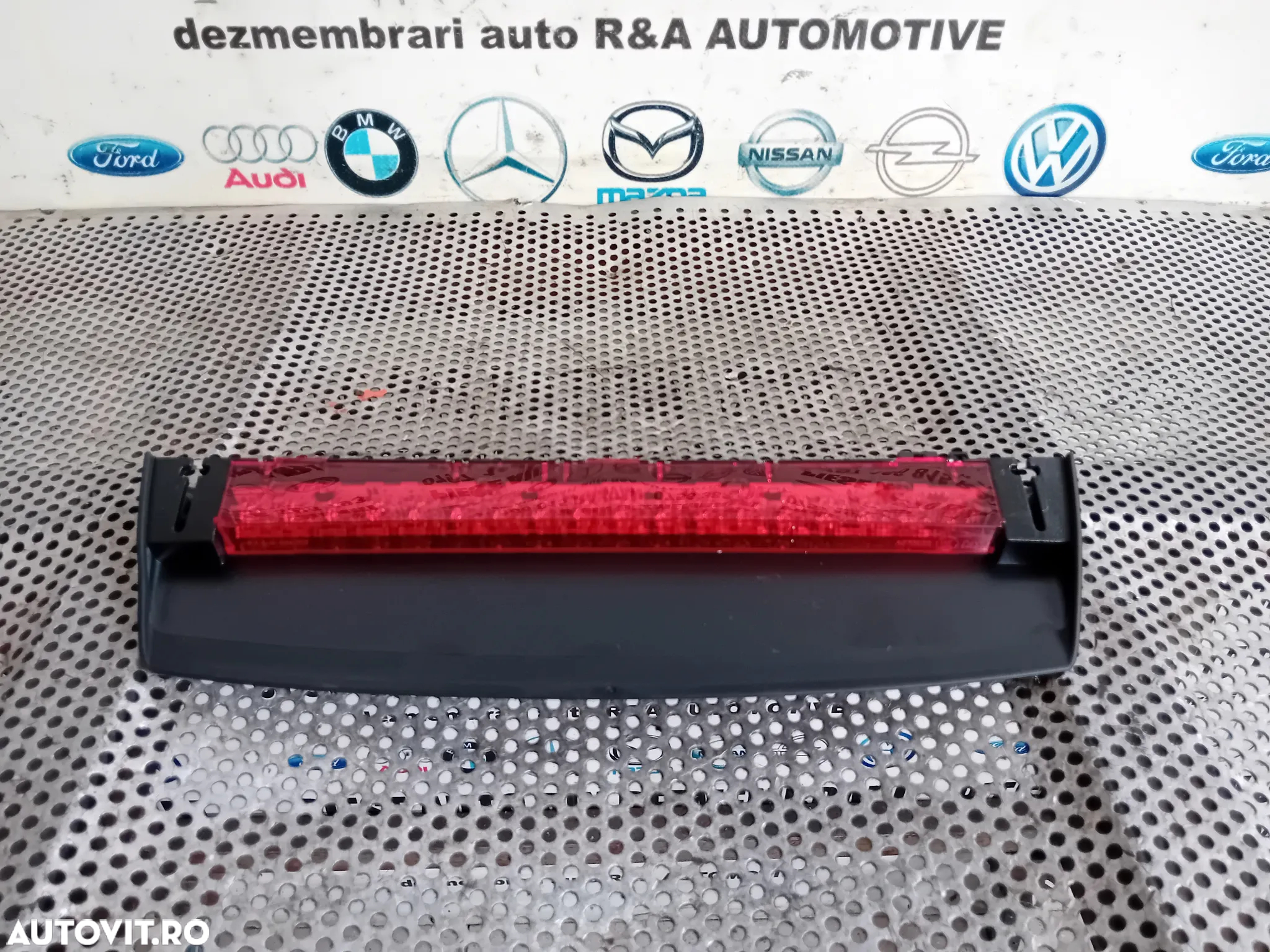 Stop Suplimentar Frana Audi A6 C7 2012-2018 Berlina Cod 4G5945097 - 3