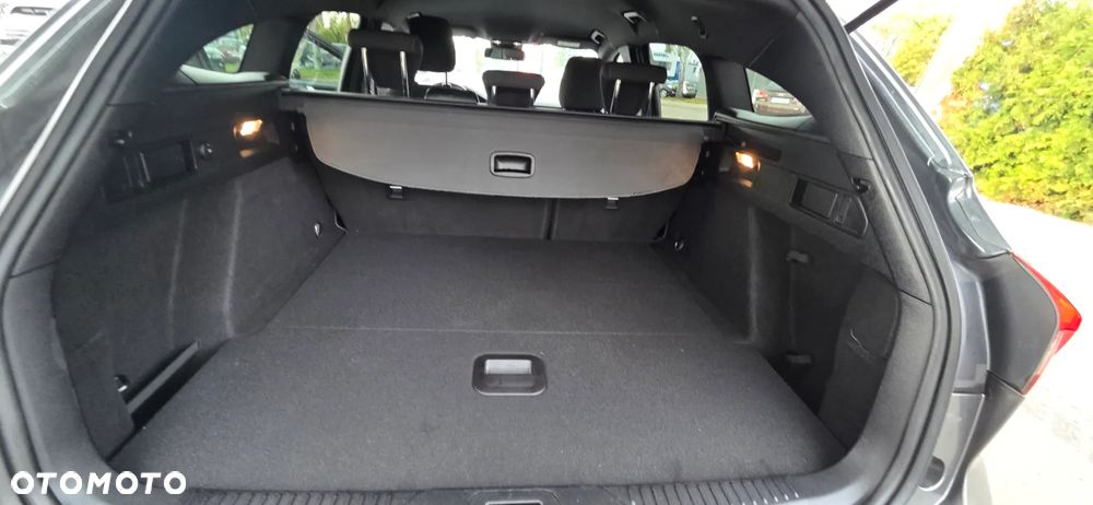 Ford Focus 1.0 EcoBoost Start-Stopp-System ST-LINE DESIGN - 33