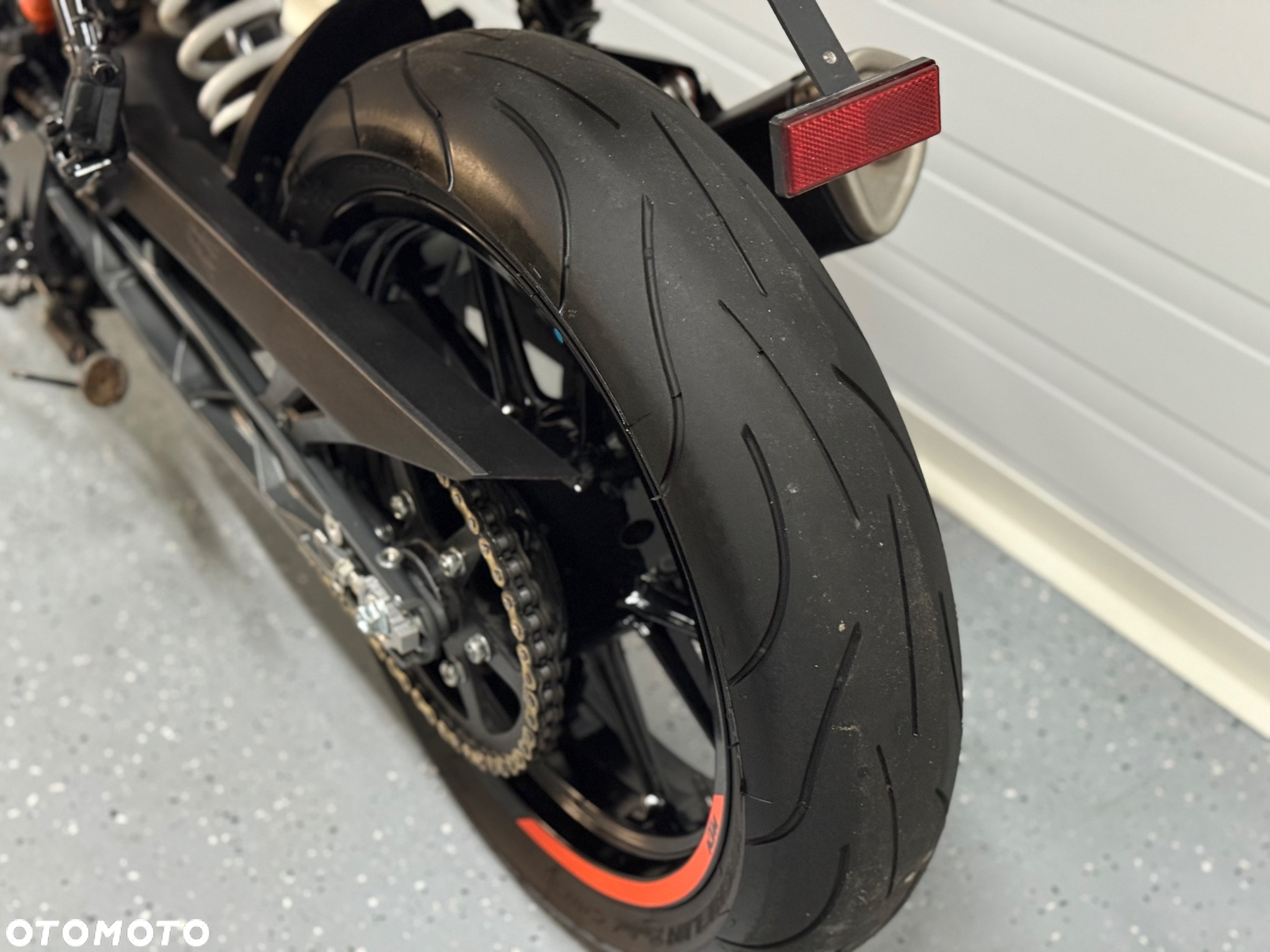 KTM Duke - 17