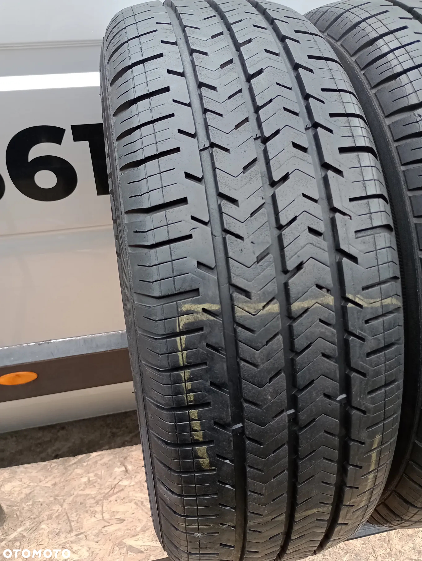 OPONY LETNIE WZMACNIANE 2x 215/60 R17C 104/102H MICHELIN AGILIS - 3