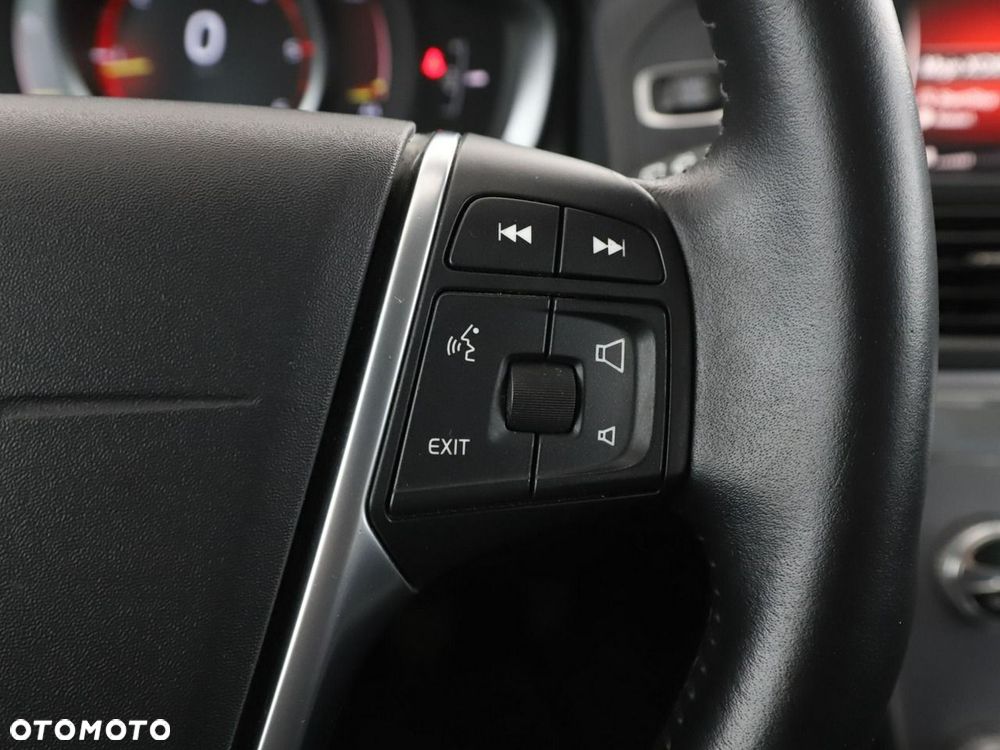 Volvo XC 60 D3 Momentum - 30