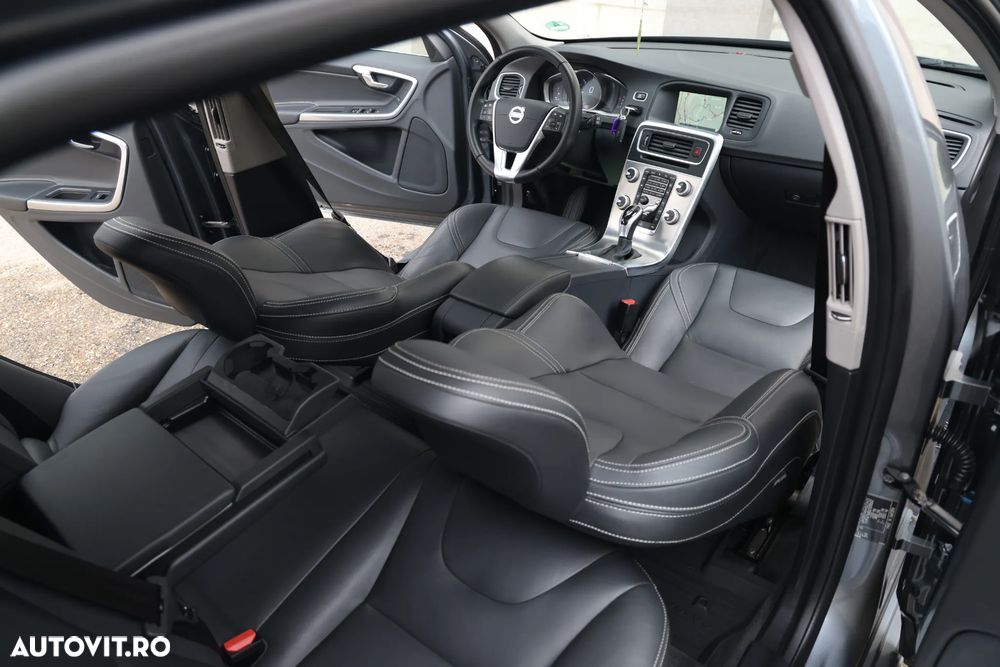 Volvo V60 D2 Basic - 15