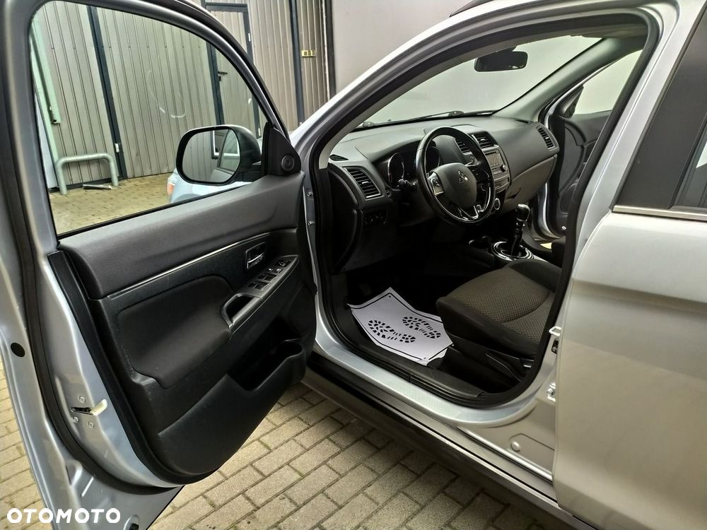 Mitsubishi ASX - 13