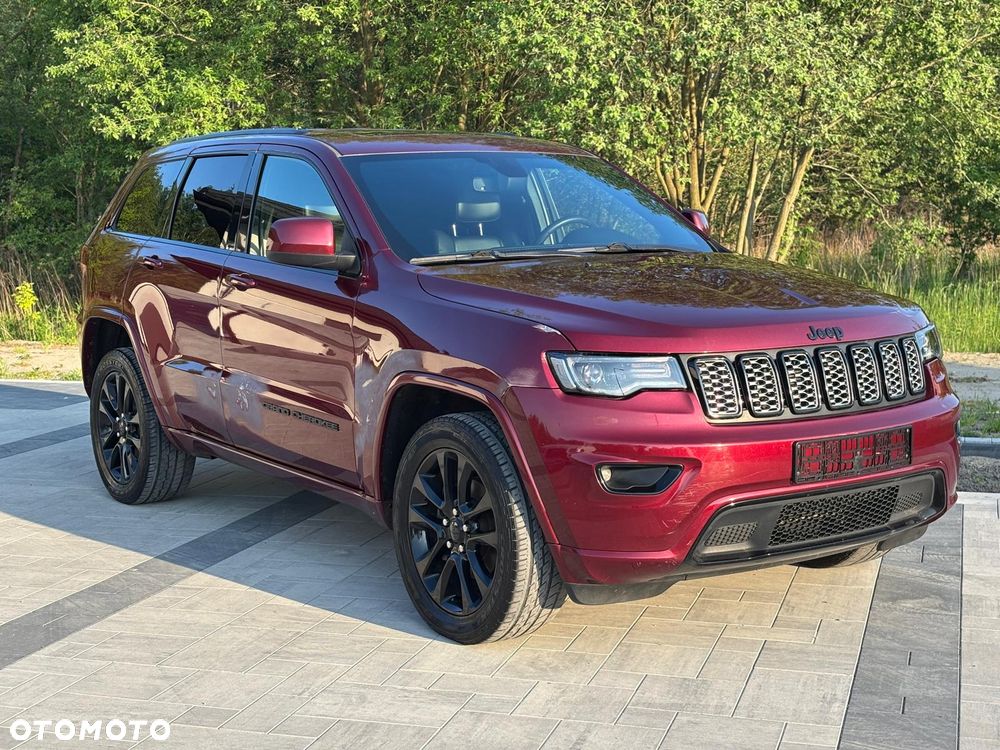 Jeep Grand Cherokee - 8