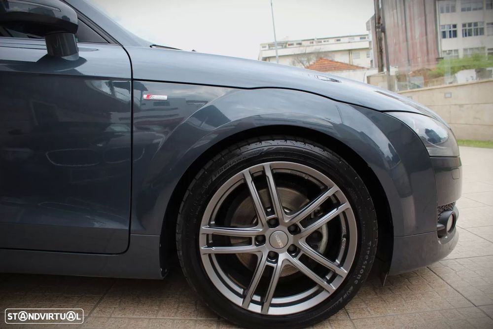 Audi TT Coupé 2.0 TDI quattro - 5