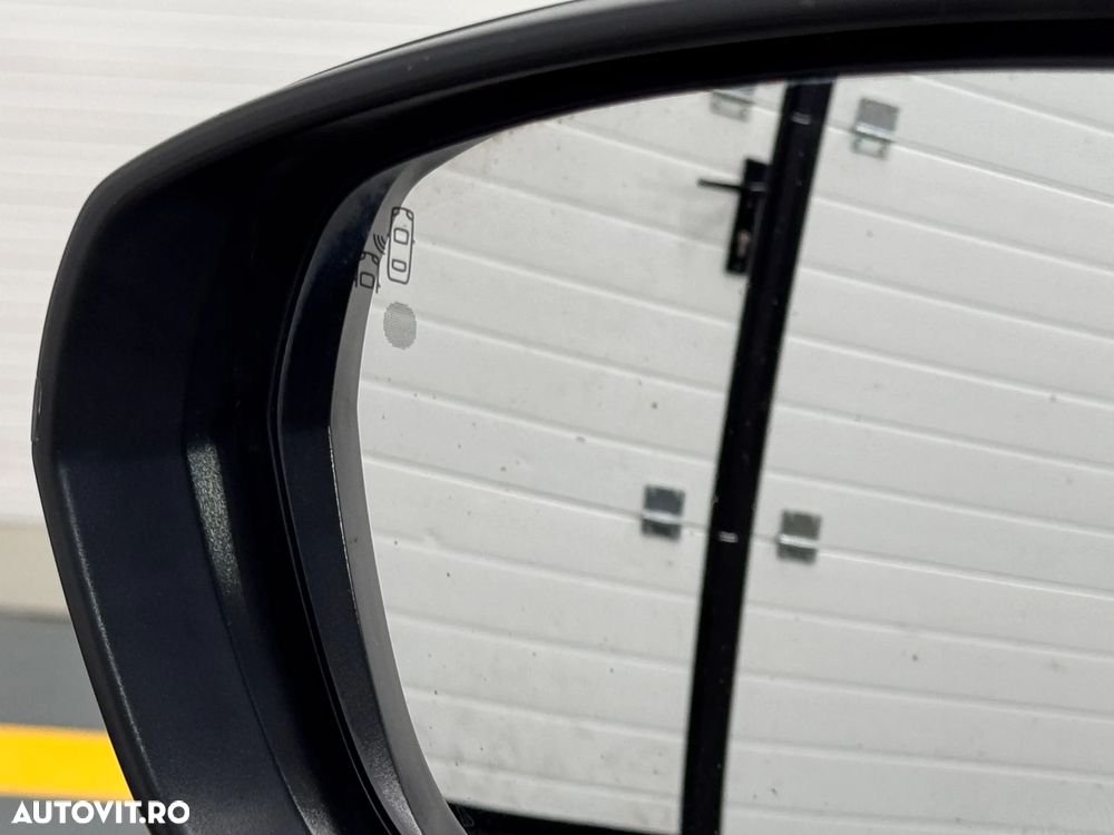 Peugeot 5008 GT LINE - 23