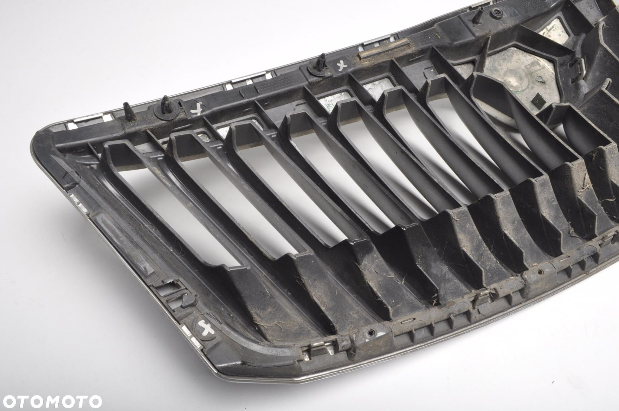 SKODA OCTAVIA II ATRAPA GRIL GRILL 1Z0853651C - 10