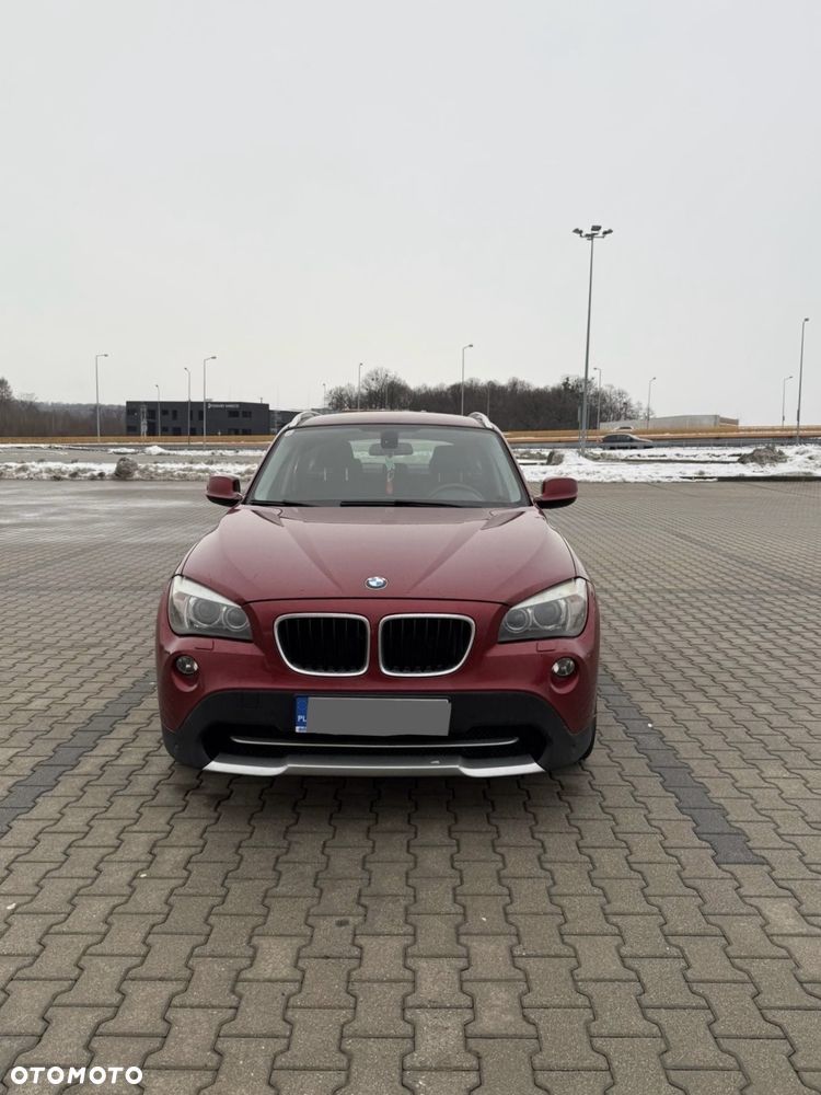 BMW X1 xDrive18d - 1