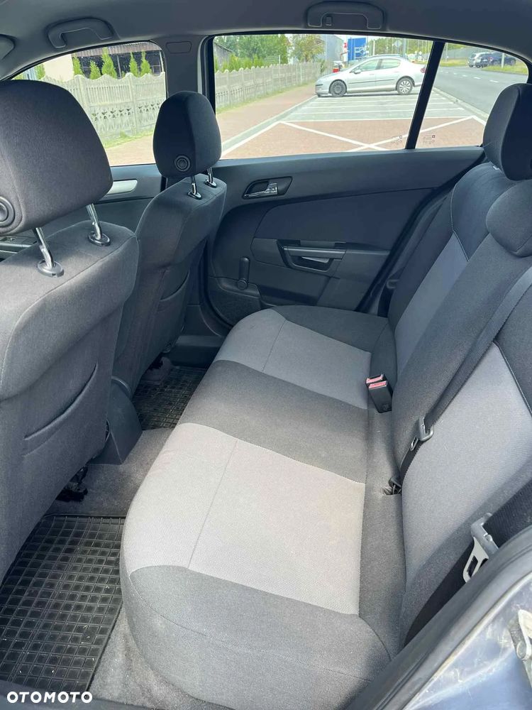 Opel Astra III 1.6 Enjoy - 14