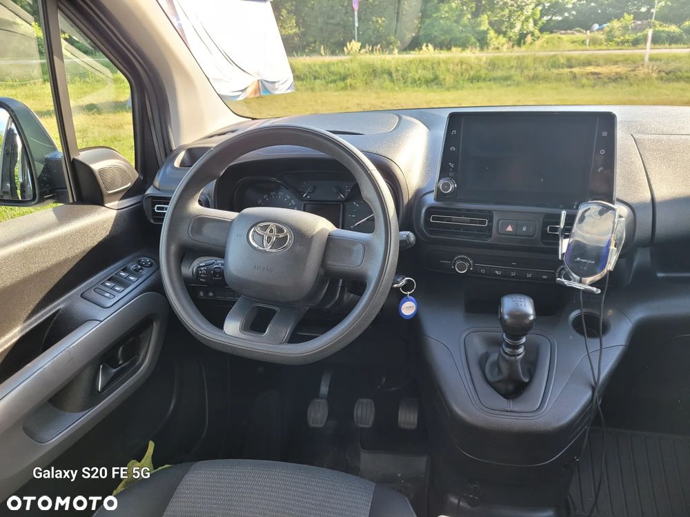 Toyota Proace City Verso 1.5 D-4D Business - 11