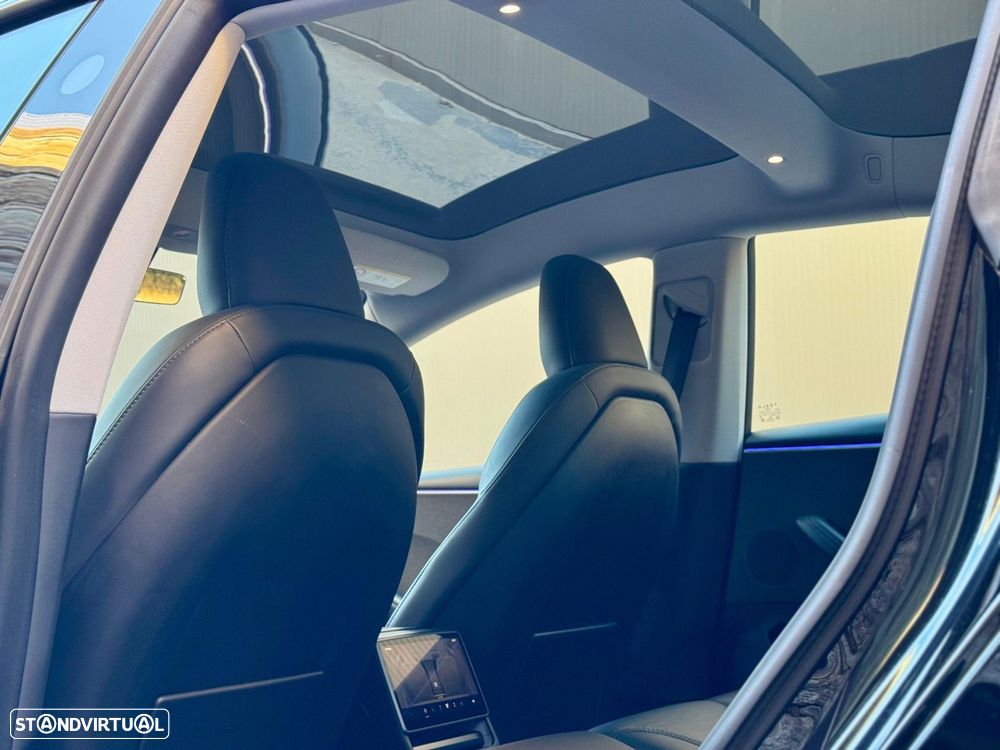 Tesla Model 3 Tração Traseira Premium - 35