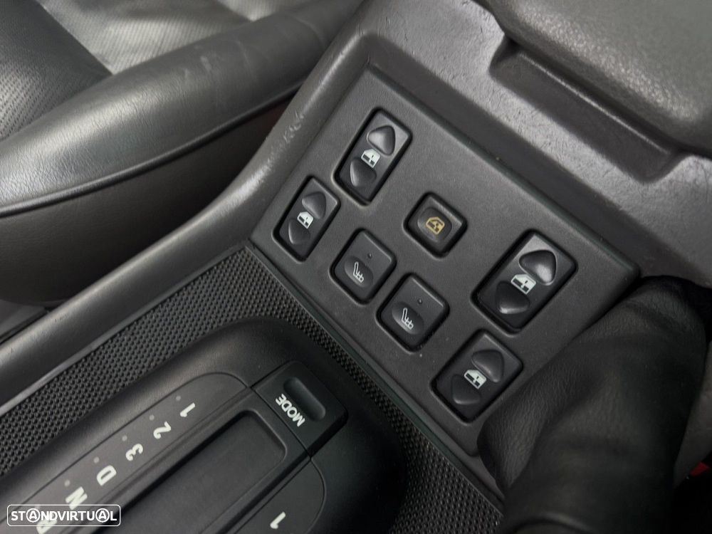 Land Rover Discovery - 38