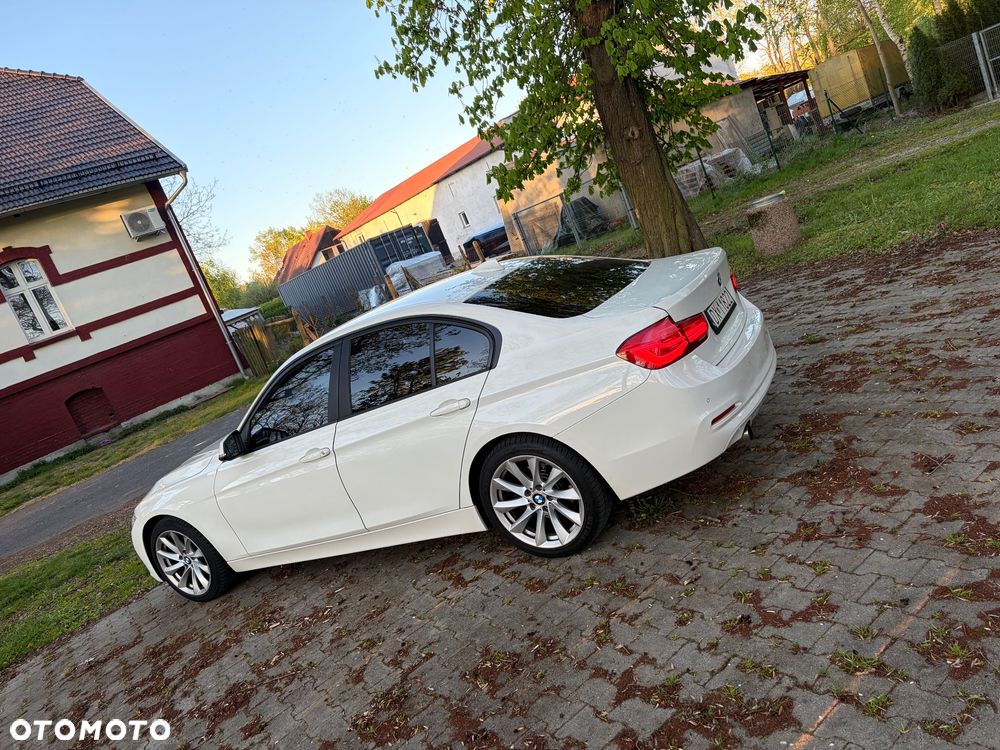 BMW Seria 3 316d - 6