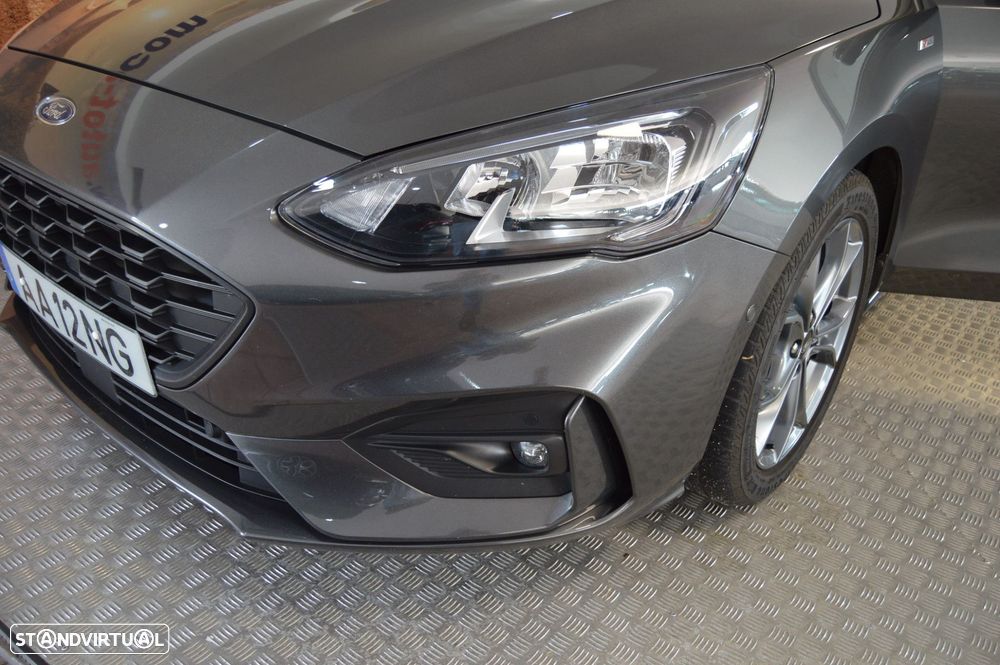 Ford Focus 1.5 TDCi ECOBlue ST-Line - 10