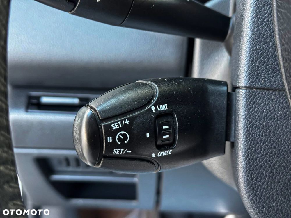 Peugeot 3008 2.0 HDi Active - 31