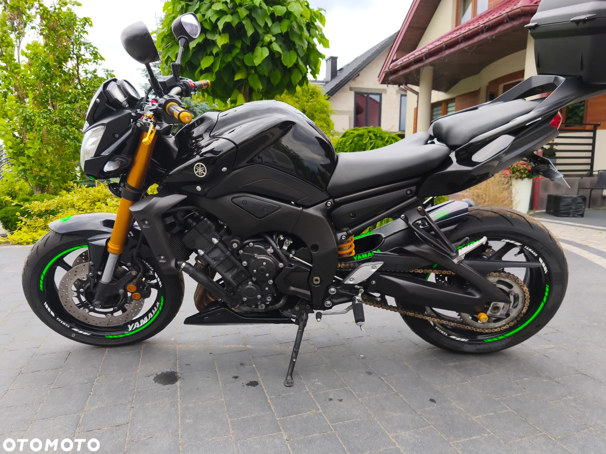 Yamaha FZ8 - 9