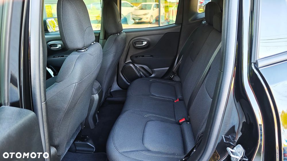Jeep Renegade - 21