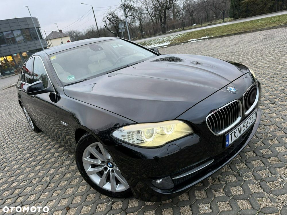 BMW Seria 5 530d - 33