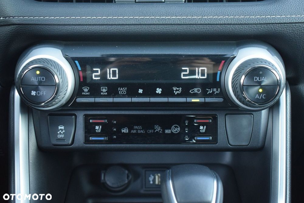Toyota RAV4 - 20