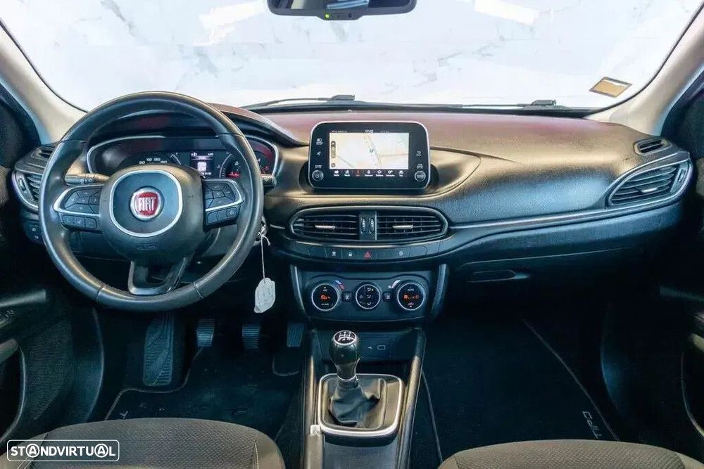 Fiat Tipo Station Wagon 1.3 M-Jet Lounge Tech - 5