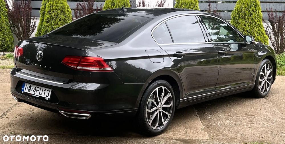 Volkswagen Passat 2.0 TDI SCR Comfortline - 36