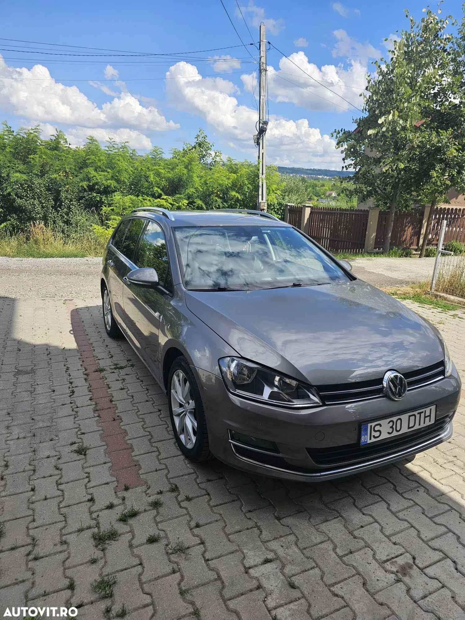 Volkswagen Golf 1.6 TDI DSG BMT Highline - 1