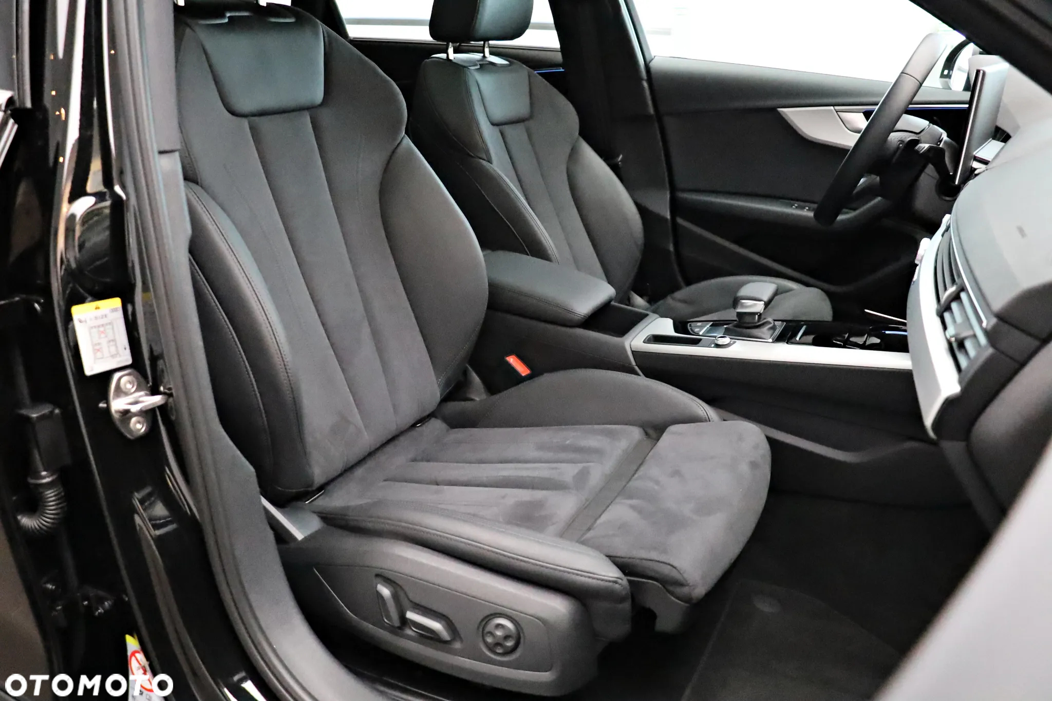 Audi A4 Allroad quattro 45 TFSI S tronic - 14