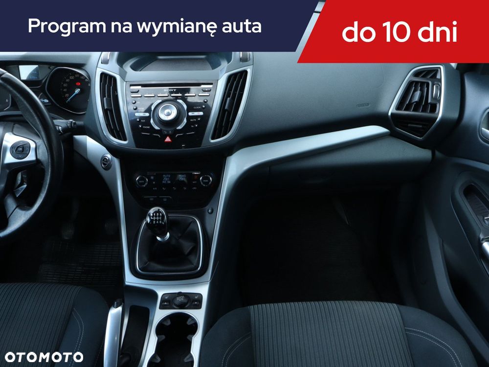 Ford Grand C-MAX - 10