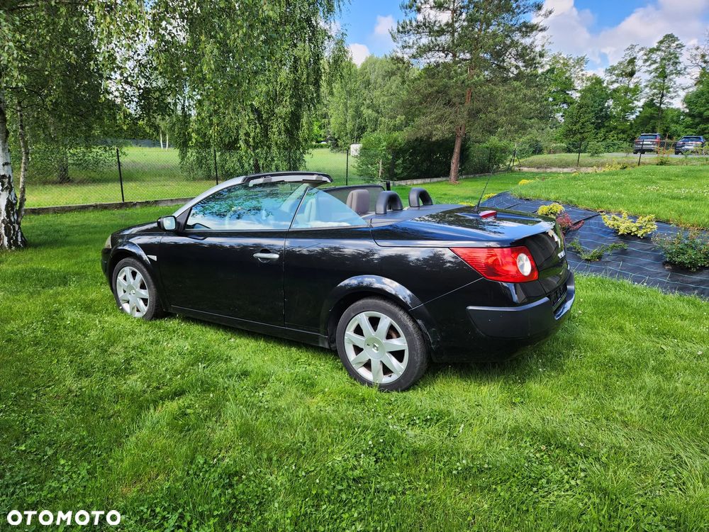 Renault Megane 2.0 16V Expression - 23