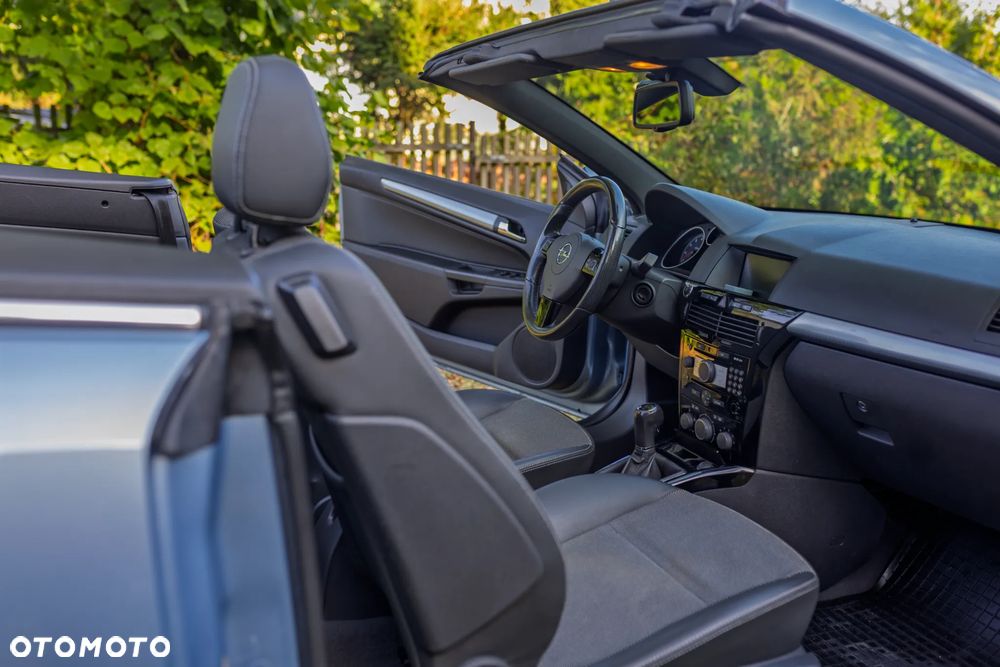 Opel Astra - 17