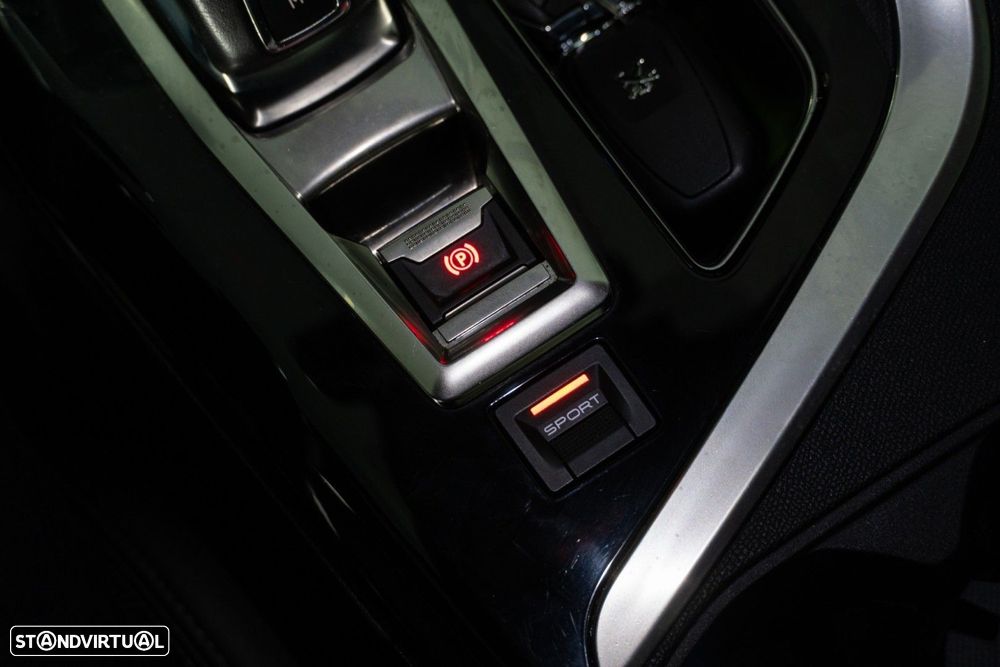 Peugeot 3008 1.5 BlueHDi GT Line EAT8 - 28