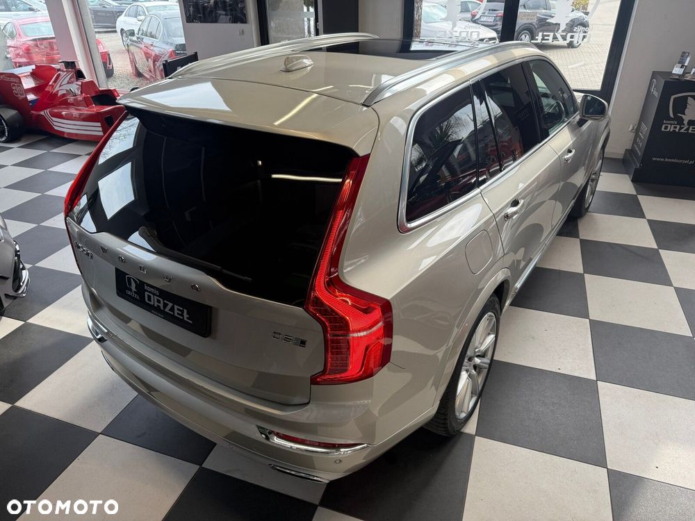 Volvo XC 90 - 5
