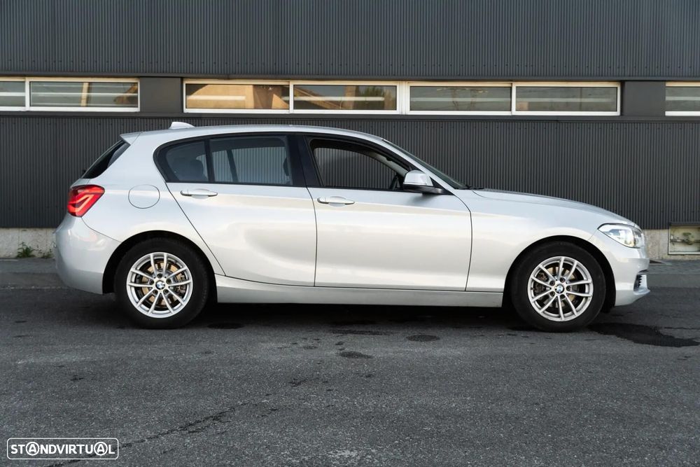BMW 116 d Line Sport - 31